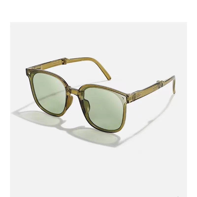 Unisex Folding Sunglasses – UV400 Ultra-Light Portable Shades