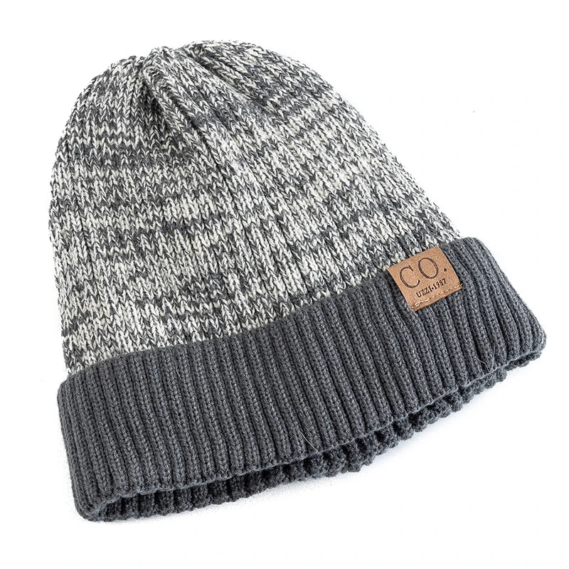 Men Two-Tone Winter Beanie – Fur-Lined Knit Cap for Cold Weather