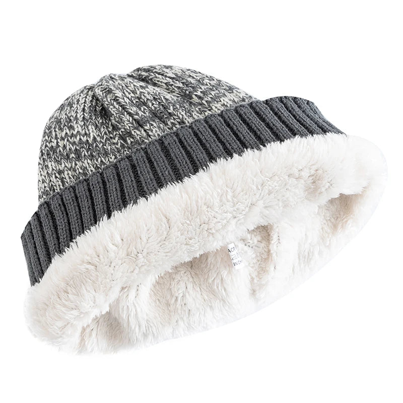 Men Two-Tone Winter Beanie – Fur-Lined Knit Cap for Cold Weather